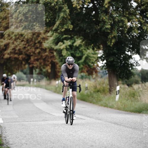30.08.2026 - Elbe Triathlon Hamburg Michael Burmester http://msf.ph/oto/10068163 30.08.2026 09:28:59 Radfahren 212, 380, 394, 445, 459, 636, 656 meine-sportfotos.de