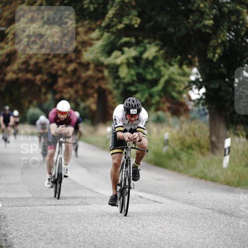 30.08.2026 - Elbe Triathlon Hamburg Michael Burmester http://msf.ph/oto/10068240 30.08.2026 09:29:42 Radfahren 231, 274, 302, 589, 702, 728, 747 meine-sportfotos.de