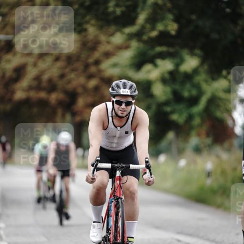 30.08.2026 - Elbe Triathlon Hamburg Michael Burmester http://msf.ph/oto/10068268 30.08.2026 09:30:04 Radfahren 292, 426, 561, 641, 752 meine-sportfotos.de