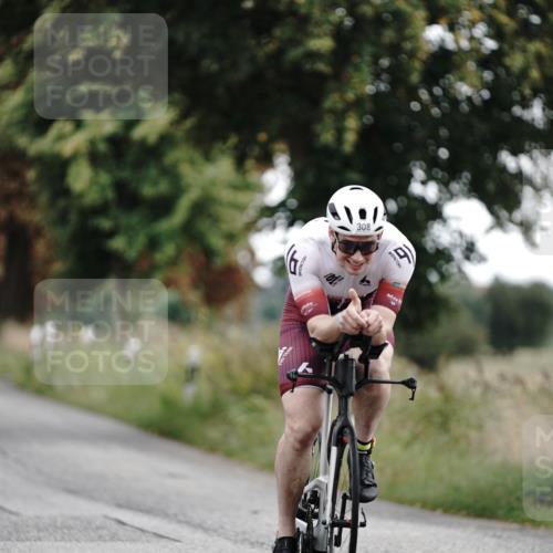 30.08.2026 - Elbe Triathlon Hamburg Michael Burmester http://msf.ph/oto/10068377 30.08.2026 09:31:03 Radfahren 260, 308, 509, 546, 578, 651 meine-sportfotos.de