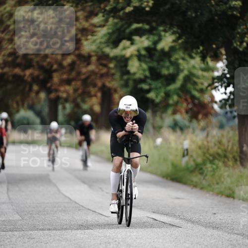 30.08.2026 - Elbe Triathlon Hamburg Michael Burmester http://msf.ph/oto/10068396 30.08.2026 09:31:16 Radfahren 196, 343, 346, 375, 467, 664 meine-sportfotos.de