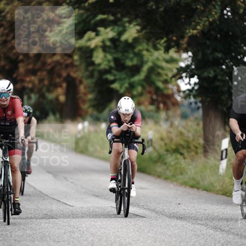 30.08.2026 - Elbe Triathlon Hamburg Michael Burmester http://msf.ph/oto/10068405 30.08.2026 09:31:20 Radfahren 196, 343, 346, 467, 637, 774, 782 meine-sportfotos.de