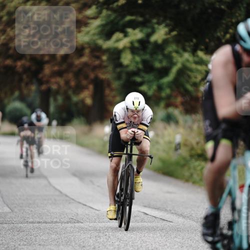30.08.2026 - Elbe Triathlon Hamburg Michael Burmester http://msf.ph/oto/10068486 30.08.2026 09:31:56 Radfahren 263, 272, 327, 508, 538, 675, 704 meine-sportfotos.de