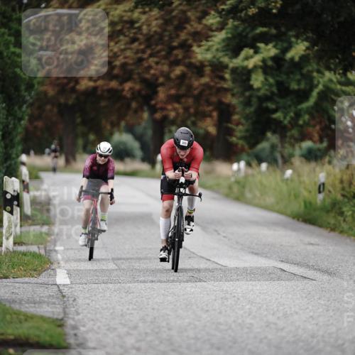 30.08.2026 - Elbe Triathlon Hamburg Michael Burmester http://msf.ph/oto/10068529 30.08.2026 09:32:21 Radfahren 305, 309, 514 meine-sportfotos.de