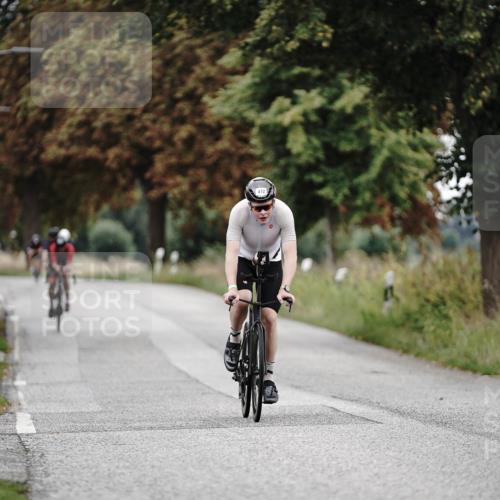 30.08.2026 - Elbe Triathlon Hamburg Michael Burmester http://msf.ph/oto/10068548 30.08.2026 09:32:49 Radfahren 312, 405, 412, 666, 1894 meine-sportfotos.de