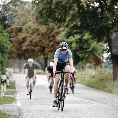 30.08.2026 - Elbe Triathlon Hamburg Michael Burmester http://msf.ph/oto/10068680 30.08.2026 09:34:06 Radfahren 293, 372, 440, 519, 623, 629 meine-sportfotos.de