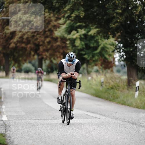 30.08.2026 - Elbe Triathlon Hamburg Michael Burmester http://msf.ph/oto/10068729 30.08.2026 09:34:34 Radfahren 208, 301, 690 meine-sportfotos.de