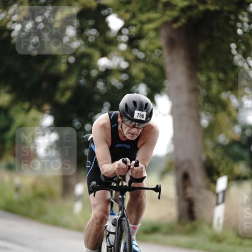 30.08.2026 - Elbe Triathlon Hamburg Michael Burmester http://msf.ph/oto/10068738 30.08.2026 09:34:44 Radfahren 214, 330, 766 meine-sportfotos.de