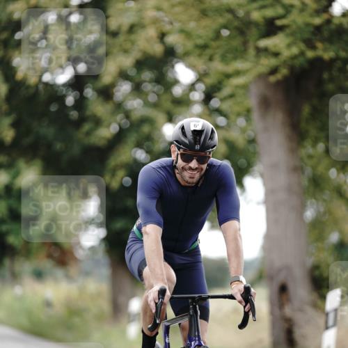 30.08.2026 - Elbe Triathlon Hamburg Michael Burmester http://msf.ph/oto/10068793 30.08.2026 09:35:27 Radfahren 411, 582, 659 meine-sportfotos.de