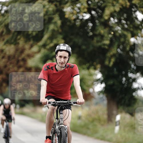 30.08.2026 - Elbe Triathlon Hamburg Michael Burmester http://msf.ph/oto/10068869 30.08.2026 09:36:00 Radfahren 259, 322, 425, 575, 584, 602, 681, 710 meine-sportfotos.de