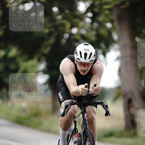 30.08.2026 - Elbe Triathlon Hamburg Michael Burmester http://msf.ph/oto/10068878 30.08.2026 09:36:11 Radfahren 280, 420, 500, 554 meine-sportfotos.de