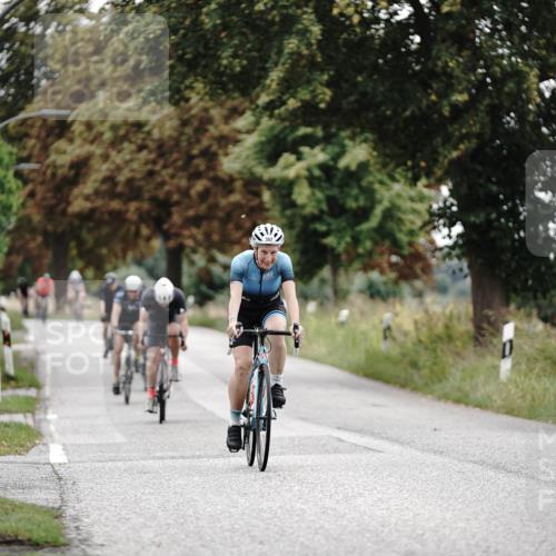 30.08.2026 - Elbe Triathlon Hamburg Michael Burmester http://msf.ph/oto/10068979 30.08.2026 09:37:39 Radfahren 362, 439, 497, 555, 642, 1897 meine-sportfotos.de