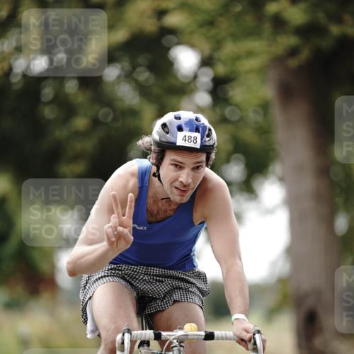 30.08.2026 - Elbe Triathlon Hamburg Michael Burmester http://msf.ph/oto/10069050 30.08.2026 09:38:23 Radfahren 326, 418, 428, 488, 669, 726, 788 meine-sportfotos.de