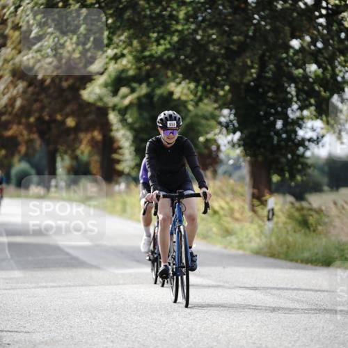 30.08.2026 - Elbe Triathlon Hamburg Michael Burmester http://msf.ph/oto/10069271 30.08.2026 09:40:50 Radfahren 245, 351, 421, 853 meine-sportfotos.de