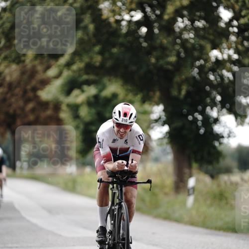 30.08.2026 - Elbe Triathlon Hamburg Michael Burmester http://msf.ph/oto/10069344 30.08.2026 09:41:32 Radfahren 287, 310, 513, 626, 880 meine-sportfotos.de