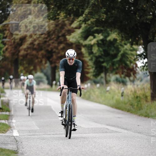 30.08.2026 - Elbe Triathlon Hamburg Michael Burmester http://msf.ph/oto/10069345 30.08.2026 09:41:34 Radfahren 310, 325, 513, 626 meine-sportfotos.de