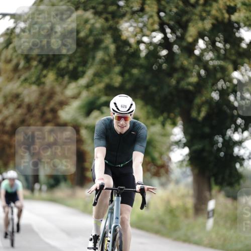 30.08.2026 - Elbe Triathlon Hamburg Michael Burmester http://msf.ph/oto/10069347 30.08.2026 09:41:35 Radfahren 310, 325, 513, 626 meine-sportfotos.de