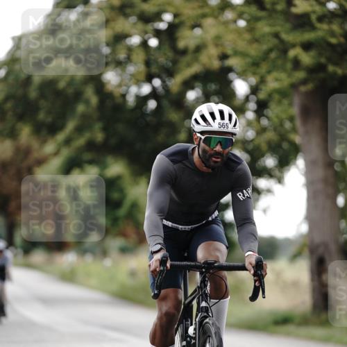 30.08.2026 - Elbe Triathlon Hamburg Michael Burmester http://msf.ph/oto/10069530 30.08.2026 09:43:05 Radfahren 201, 366, 464, 526, 569, 590, 881 meine-sportfotos.de