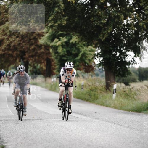 30.08.2026 - Elbe Triathlon Hamburg Michael Burmester http://msf.ph/oto/10069570 30.08.2026 09:43:28 Radfahren 249, 290, 390, 624, 641, 647, 780, 863 meine-sportfotos.de