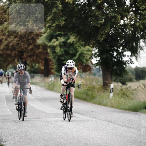 30.08.2026 - Elbe Triathlon Hamburg Michael Burmester http://msf.ph/oto/10069573 30.08.2026 09:43:28 Radfahren 249, 290, 390, 624, 641, 647, 780, 863 meine-sportfotos.de