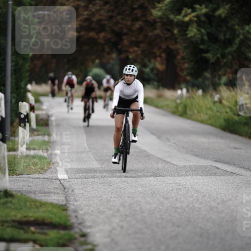 30.08.2026 - Elbe Triathlon Hamburg Michael Burmester http://msf.ph/oto/10069716 30.08.2026 09:44:45 Radfahren 273, 284, 475, 635, 724, 848 meine-sportfotos.de