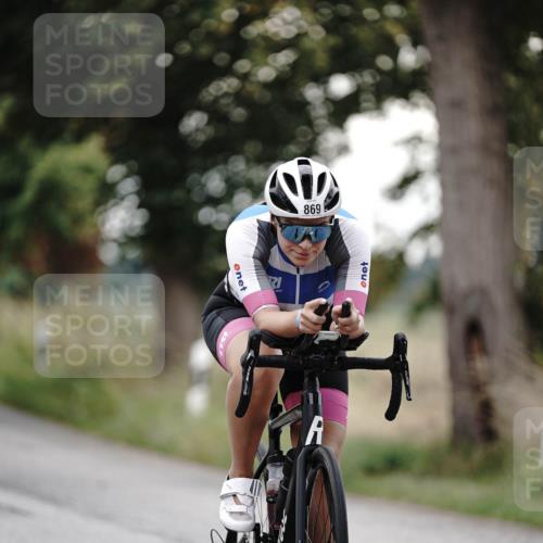 30.08.2026 - Elbe Triathlon Hamburg Michael Burmester http://msf.ph/oto/10069808 30.08.2026 09:45:35 Radfahren 354, 548, 655, 673, 751, 859, 869, 882 meine-sportfotos.de