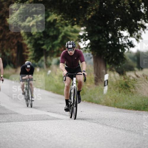 30.08.2026 - Elbe Triathlon Hamburg Michael Burmester http://msf.ph/oto/10069968 30.08.2026 09:51:03 Radfahren 492, 525, 584, 660, 696, 775 meine-sportfotos.de