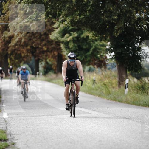 30.08.2026 - Elbe Triathlon Hamburg Michael Burmester http://msf.ph/oto/10070006 30.08.2026 09:51:28 Radfahren 436, 482, 736, 842, 861 meine-sportfotos.de