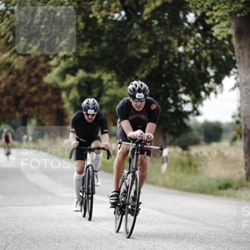 30.08.2026 - Elbe Triathlon Hamburg Michael Burmester http://msf.ph/oto/10070210 30.08.2026 09:52:57 Radfahren 392, 606, 634, 663, 721, 791, 908 meine-sportfotos.de