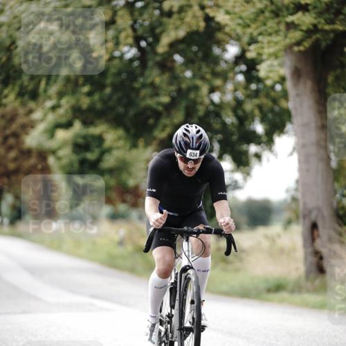 30.08.2026 - Elbe Triathlon Hamburg Michael Burmester http://msf.ph/oto/10070213 30.08.2026 09:52:58 Radfahren 392, 634, 663, 721, 791, 836, 908 meine-sportfotos.de