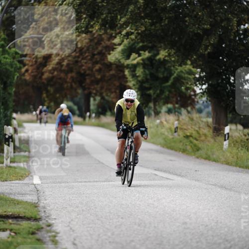 30.08.2026 - Elbe Triathlon Hamburg Michael Burmester http://msf.ph/oto/10070233 30.08.2026 09:53:06 Radfahren 364, 392, 443, 600, 836 meine-sportfotos.de