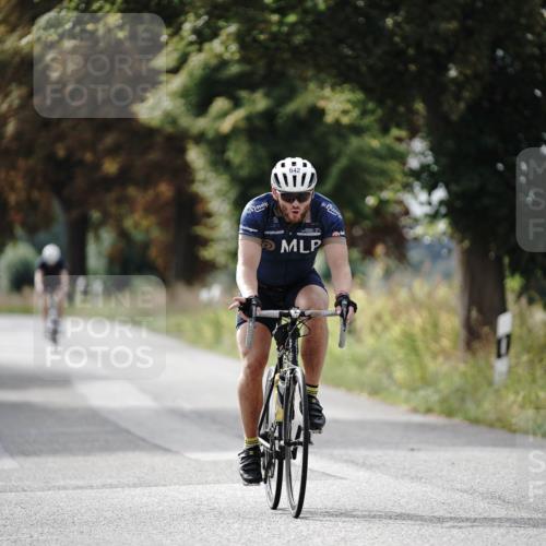 30.08.2026 - Elbe Triathlon Hamburg Michael Burmester http://msf.ph/oto/10070300 30.08.2026 09:53:51 Radfahren 531, 632, 642, 833, 929 meine-sportfotos.de
