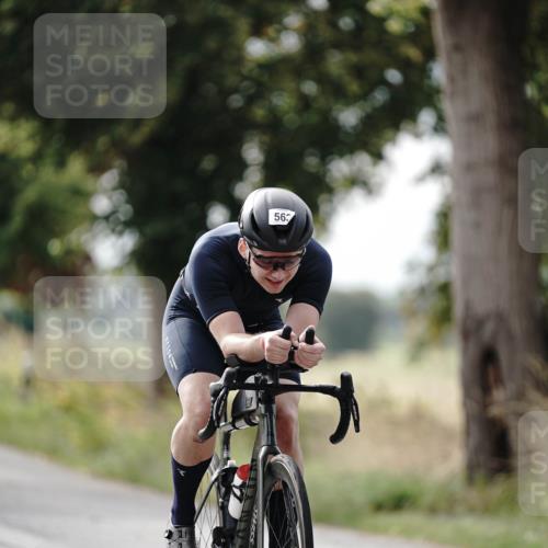 30.08.2026 - Elbe Triathlon Hamburg Michael Burmester http://msf.ph/oto/10070347 30.08.2026 09:54:25 Radfahren 529, 563 meine-sportfotos.de
