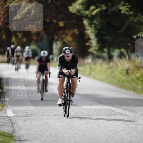 30.08.2026 - Elbe Triathlon Hamburg Michael Burmester http://msf.ph/oto/10070358 30.08.2026 09:54:38 Radfahren 462, 711, 713, 856, 911, 960 meine-sportfotos.de