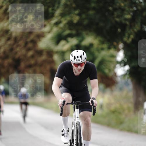 30.08.2026 - Elbe Triathlon Hamburg Michael Burmester http://msf.ph/oto/10070442 30.08.2026 09:55:30 Radfahren 289, 353, 534, 617, 669 meine-sportfotos.de