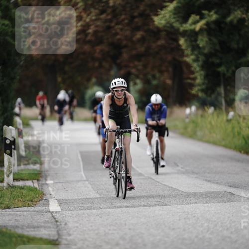 30.08.2026 - Elbe Triathlon Hamburg Michael Burmester http://msf.ph/oto/10070444 30.08.2026 09:55:32 Radfahren 289, 353, 441, 617, 669 meine-sportfotos.de