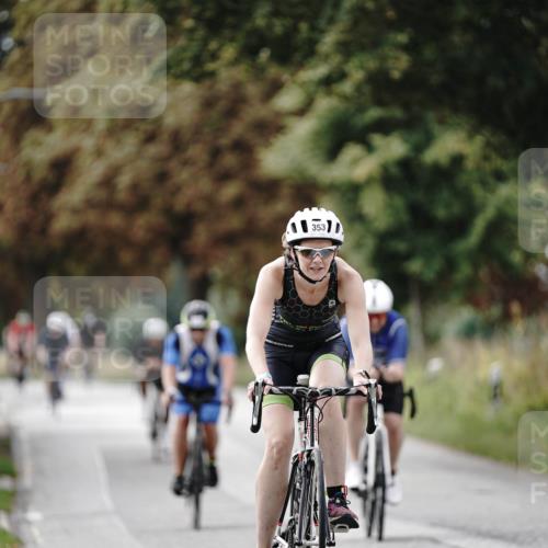 30.08.2026 - Elbe Triathlon Hamburg Michael Burmester http://msf.ph/oto/10070445 30.08.2026 09:55:33 Radfahren 289, 353, 441, 557, 617, 669 meine-sportfotos.de