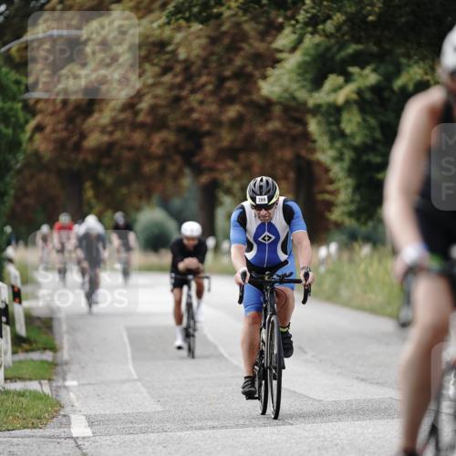 30.08.2026 - Elbe Triathlon Hamburg Michael Burmester http://msf.ph/oto/10070446 30.08.2026 09:55:34 Radfahren 289, 353, 441, 557, 669 meine-sportfotos.de