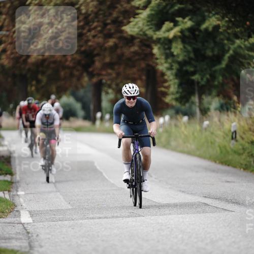 30.08.2026 - Elbe Triathlon Hamburg Michael Burmester http://msf.ph/oto/10070461 30.08.2026 09:55:38 Radfahren 289, 441, 466, 557, 742 meine-sportfotos.de