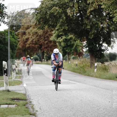30.08.2026 - Elbe Triathlon Hamburg Michael Burmester http://msf.ph/oto/10070527 30.08.2026 09:56:06 Radfahren 581, 756, 902, 969 meine-sportfotos.de