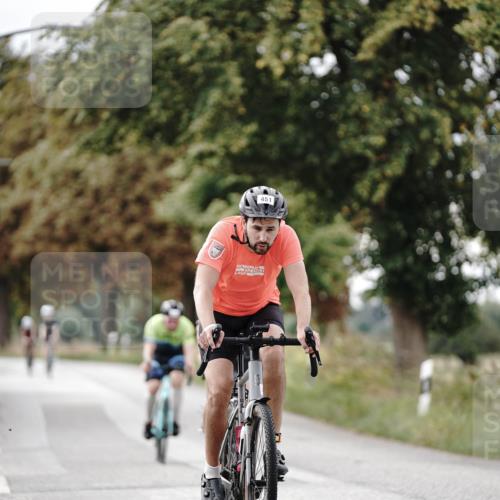 30.08.2026 - Elbe Triathlon Hamburg Michael Burmester http://msf.ph/oto/10070539 30.08.2026 09:56:15 Radfahren 451, 544, 626, 657, 797 meine-sportfotos.de