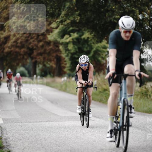 30.08.2026 - Elbe Triathlon Hamburg Michael Burmester http://msf.ph/oto/10070548 30.08.2026 09:56:22 Radfahren 363, 626, 883, 983 meine-sportfotos.de