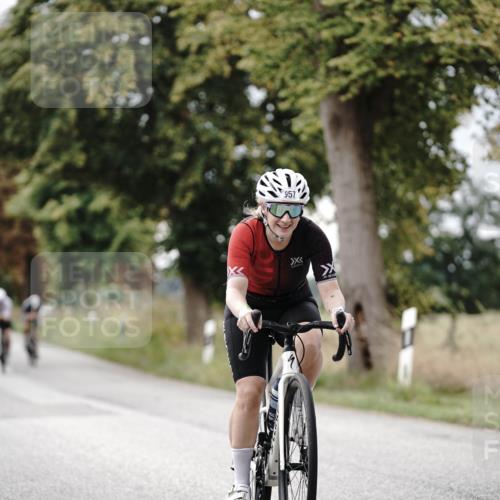 30.08.2026 - Elbe Triathlon Hamburg Michael Burmester http://msf.ph/oto/10070593 30.08.2026 09:56:50 Radfahren 543, 646, 771, 901, 912, 957, 962 meine-sportfotos.de
