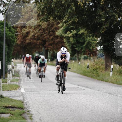 30.08.2026 - Elbe Triathlon Hamburg Michael Burmester http://msf.ph/oto/10070620 30.08.2026 09:57:02 Radfahren 604, 612, 613, 720, 726, 741 meine-sportfotos.de