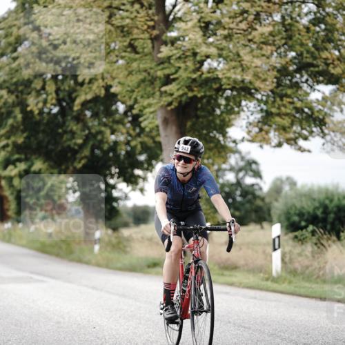 30.08.2026 - Elbe Triathlon Hamburg Michael Burmester http://msf.ph/oto/10070638 30.08.2026 09:57:15 Radfahren 641, 665, 678, 689, 943 meine-sportfotos.de