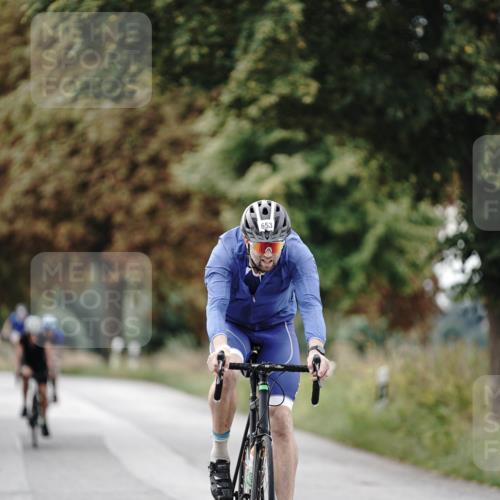 30.08.2026 - Elbe Triathlon Hamburg Michael Burmester http://msf.ph/oto/10070710 30.08.2026 09:57:52 Radfahren 446, 505, 619, 938 meine-sportfotos.de