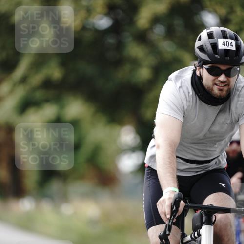 30.08.2026 - Elbe Triathlon Hamburg Michael Burmester http://msf.ph/oto/10070761 30.08.2026 09:58:17 Radfahren 404, 429, 585, 590, 603, 701, 722, 886 meine-sportfotos.de