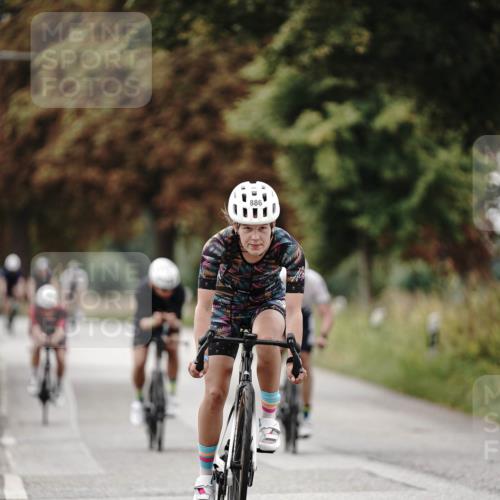 30.08.2026 - Elbe Triathlon Hamburg Michael Burmester http://msf.ph/oto/10070767 30.08.2026 09:58:24 Radfahren 481, 603, 607, 701, 722, 728, 886, 891 meine-sportfotos.de