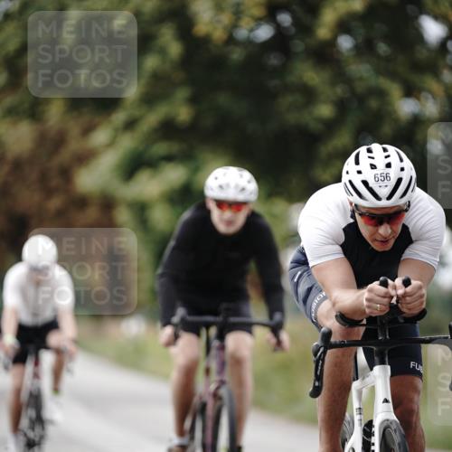 30.08.2026 - Elbe Triathlon Hamburg Michael Burmester http://msf.ph/oto/10070795 30.08.2026 09:58:38 Radfahren 417, 464, 503, 513, 526, 656, 779, 950 meine-sportfotos.de
