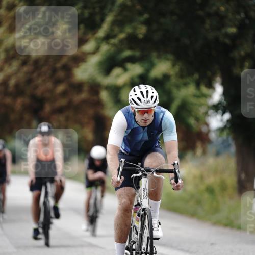 30.08.2026 - Elbe Triathlon Hamburg Michael Burmester http://msf.ph/oto/10070848 30.08.2026 09:59:02 Radfahren 299, 409, 579, 580, 605, 664, 691, 718 meine-sportfotos.de